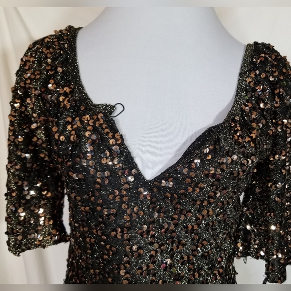 Imagnin Black Gold Sequin Covered Top Metallic Thread Short Half Sleeve Vintage - Picture 2 of 14